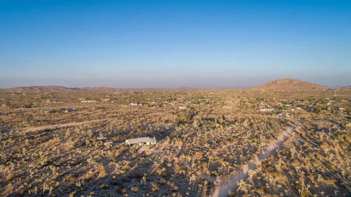 Villa Yucca Hut - Design Forward Oasis Near Joshua Tree Exterior foto