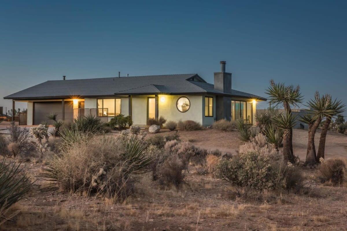 Villa Yucca Hut - Design Forward Oasis Near Joshua Tree Exterior foto