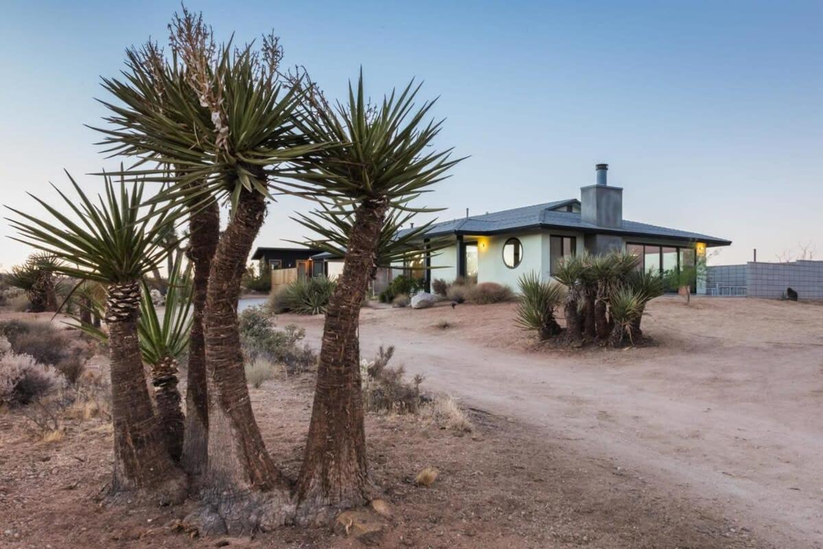 Villa Yucca Hut - Design Forward Oasis Near Joshua Tree Exterior foto